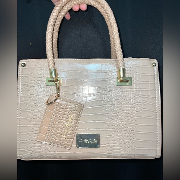 Bebe handbag! New - Picture 5 of 5